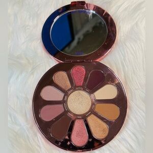 Too faced natural matte eyeshadow palette